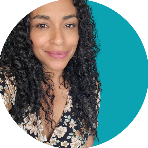 Victoria Halcrow (she/her)